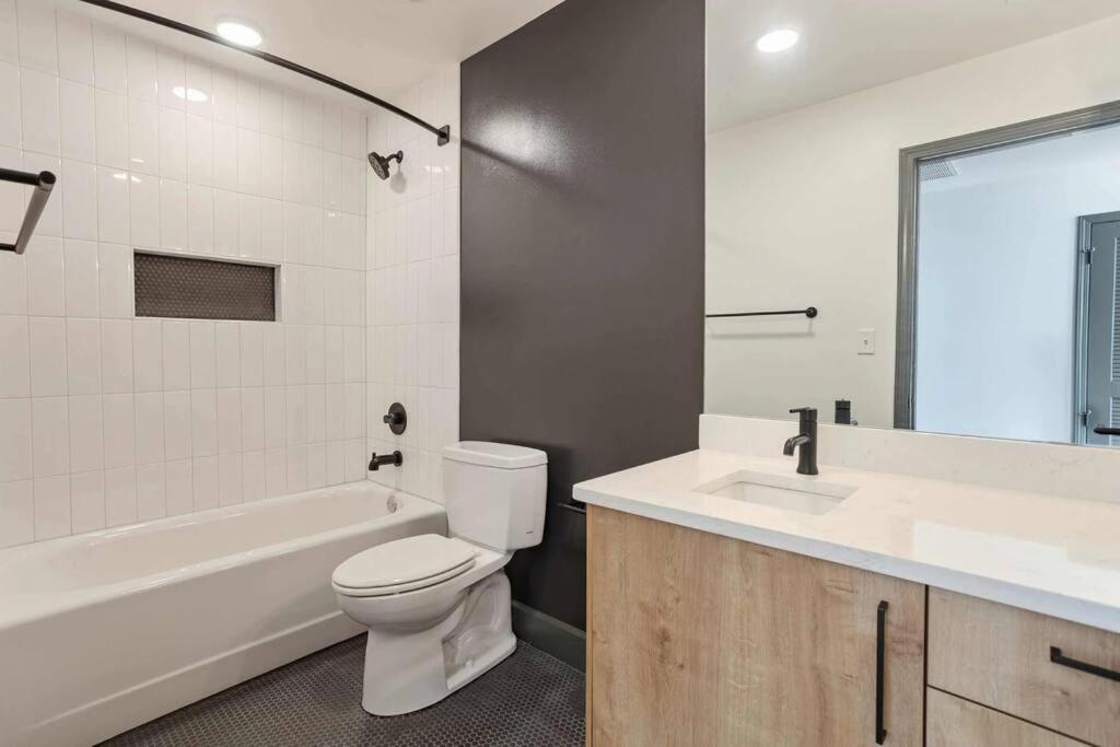 Optimum - Downtown Sanctuary! Apartment Birmingham Bagian luar foto