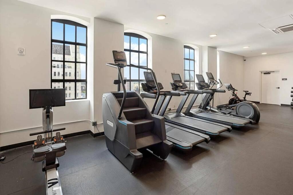 Optimum - Downtown Sanctuary! Apartment Birmingham Bagian luar foto